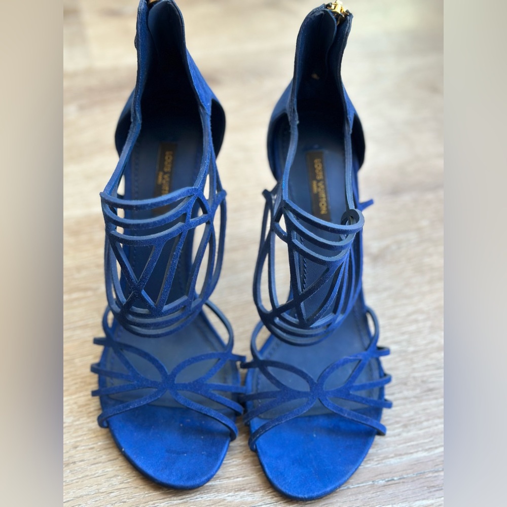 Louis Vuitton caged blue suede Stilletos . Never worn. Rare.